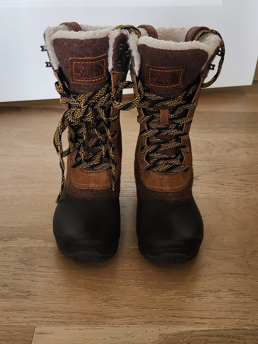 The North Face Waterproof Winter Boots | Women's 5 (Youth 3.5–4 Equivalent)